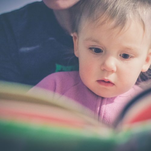 El libro, el mejor regalo que puedes hacer a un niño