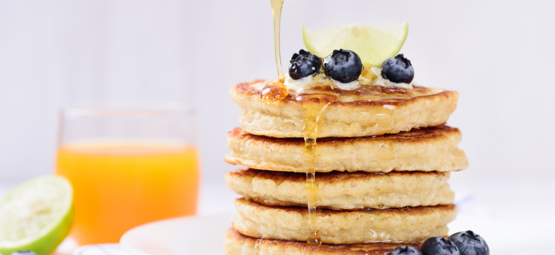 Desayuno saludable para toda la familia: tortitas de avena