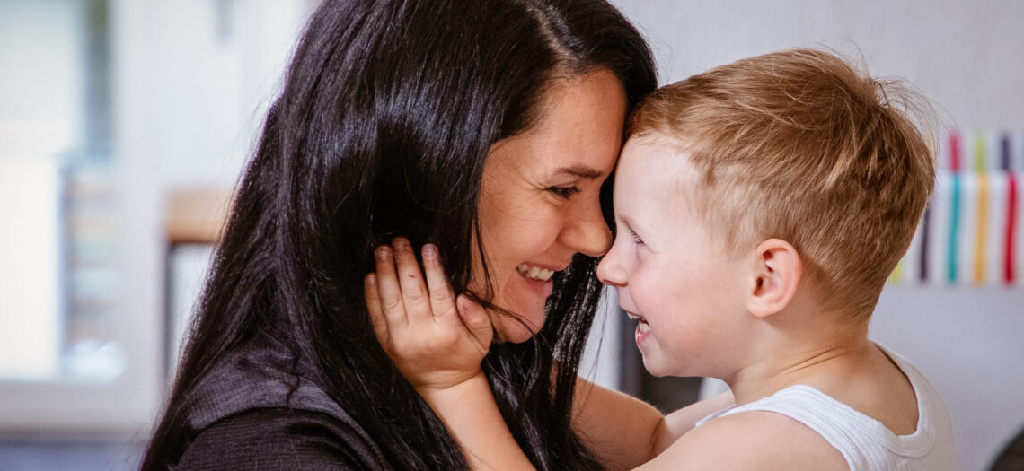 La influencia del entorno familiar en el desarrollo emocional infantil